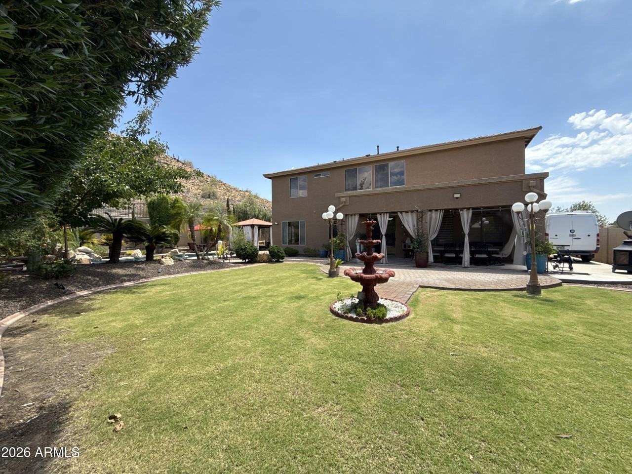 3928 W Range Mule Dr - Photo 3 of 33