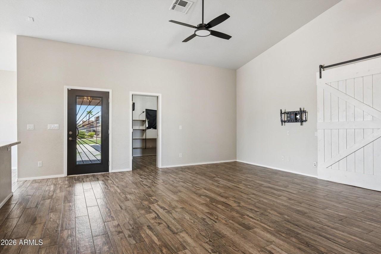 26619 S 202nd St - Photo 5 of 42