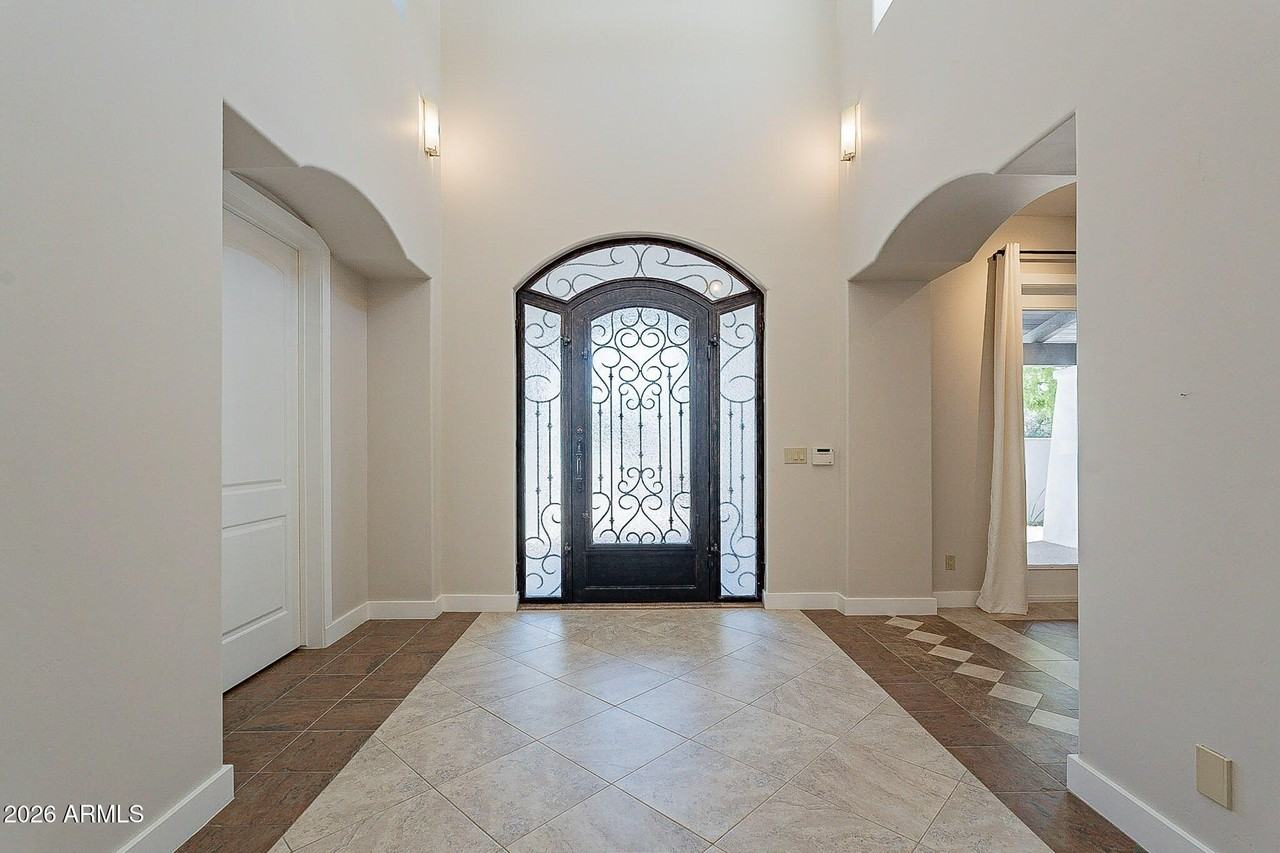 6102 E Gold Dust Ave - Photo 2 of 50