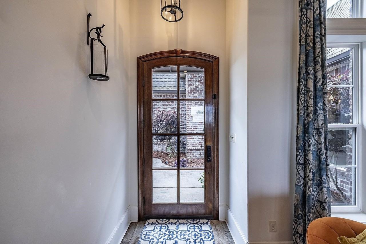 111 Gentle Oak Blvd - Photo 6 of 15