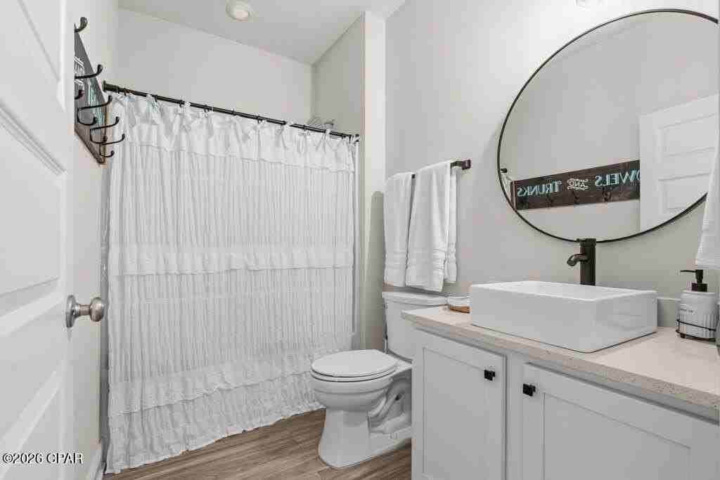 350 Emerald Cove St - Photo 4 of 24