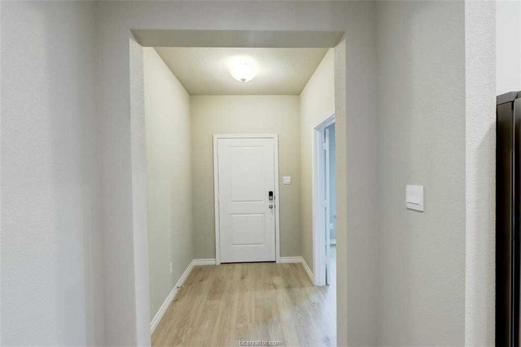 6210 Trado Dr - Photo 2 of 33