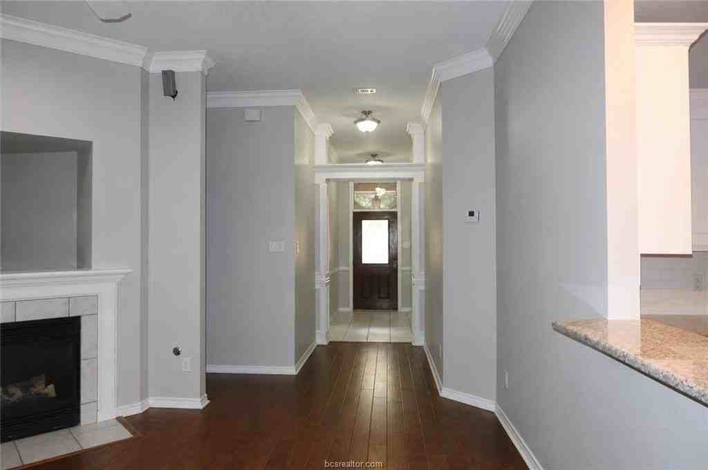 2364 Kendal Green Cir - Photo 6 of 19