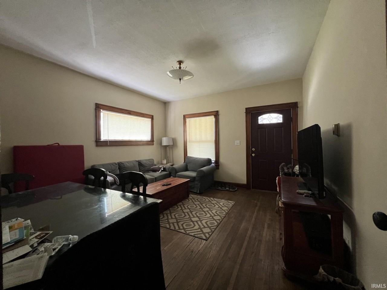 1407 S Washington St - Photo 4 of 11