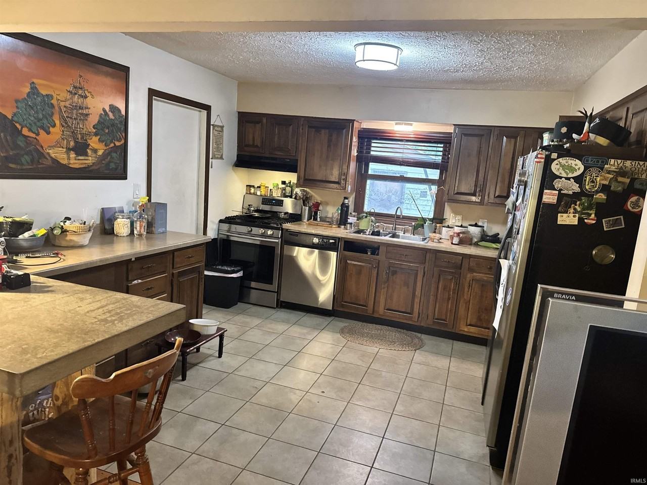 1201 S Longwood Dr - Photo 4 of 10