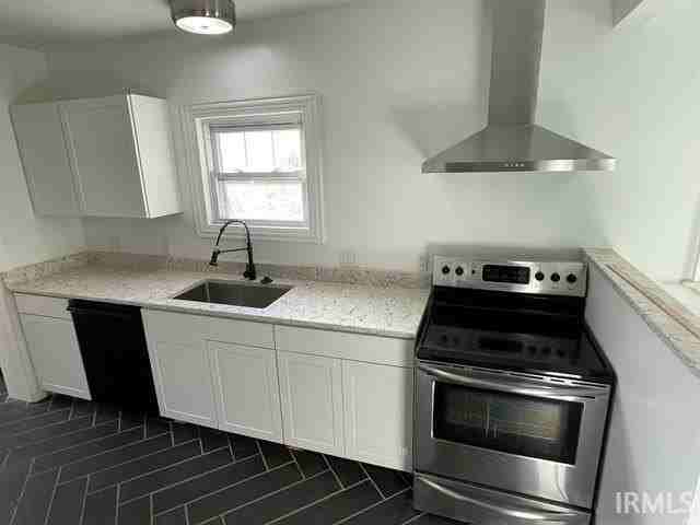 715 S Henderson St - Photo 3 of 28