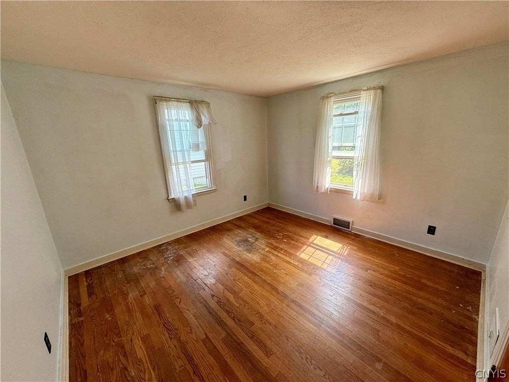 116 Chestnut Hill Dr - Photo 4 of 29
