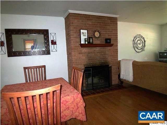 1707 Burnley Ave - Photo 5 of 9