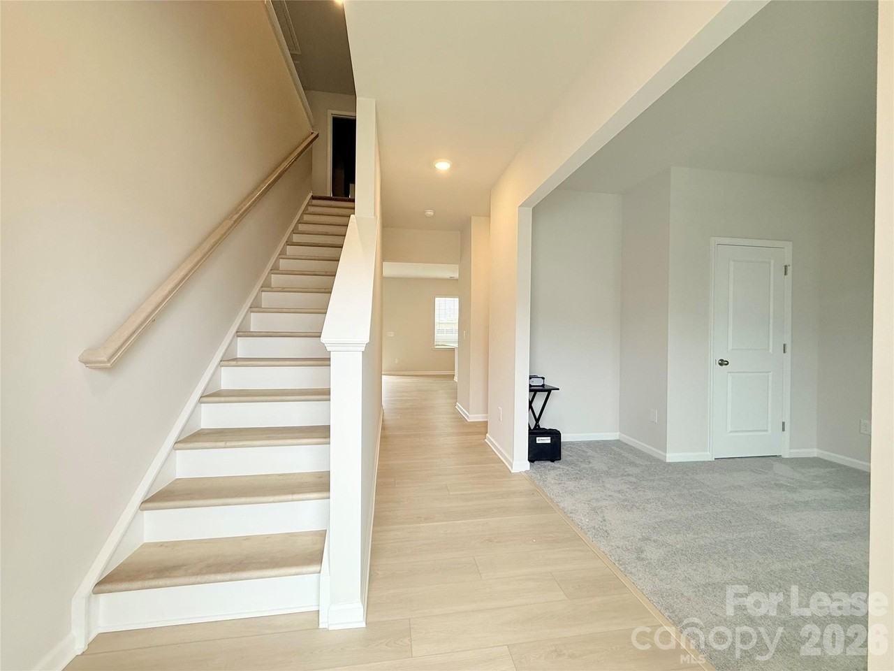 6337 Fairfax Ct - Photo 2 of 24