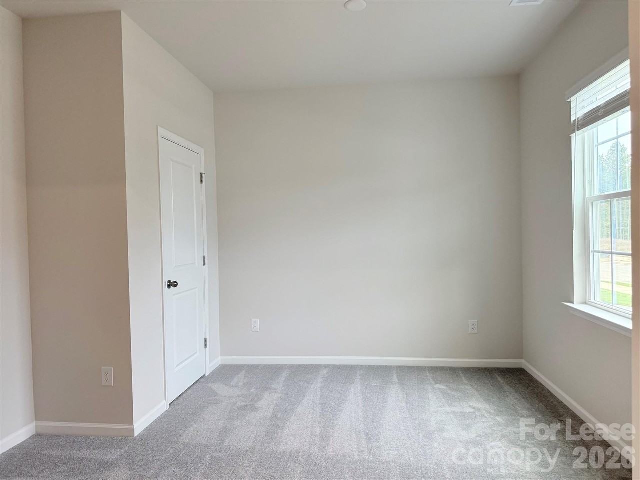 6337 Fairfax Ct - Photo 3 of 24