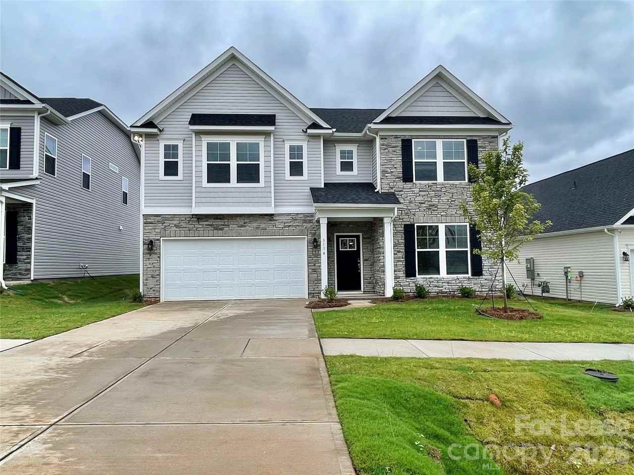 3174 Laurel Brook Dr