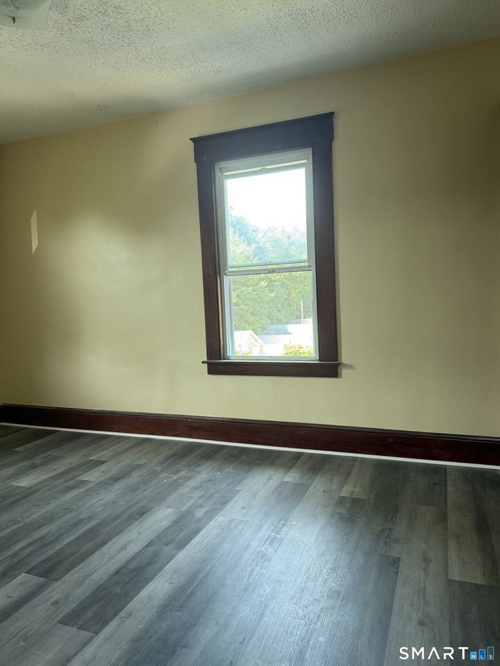 101 Jacobs St #103 - Photo 7 of 8
