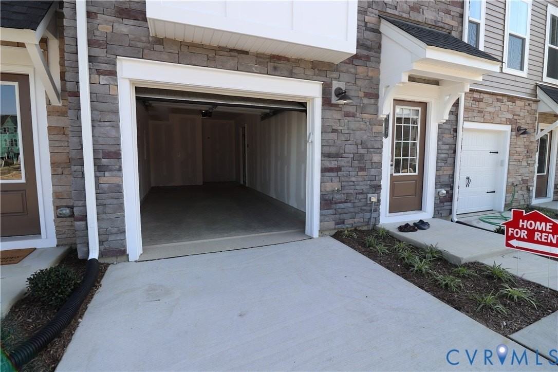 419 Burden Dr - Photo 4 of 50