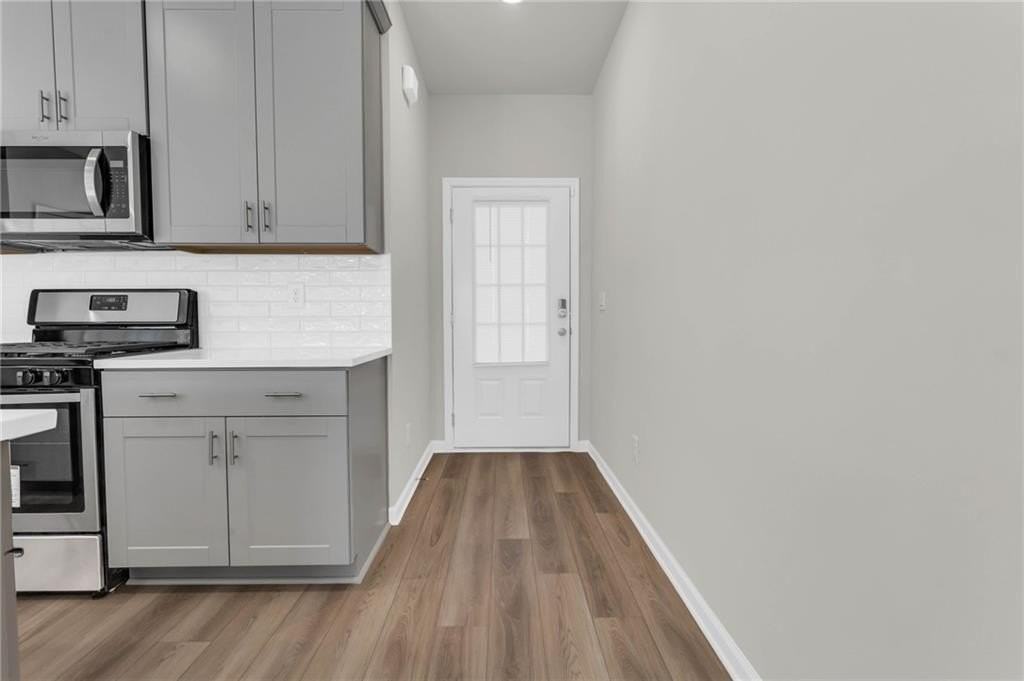 1645 Villageside Ct - Photo 4 of 31