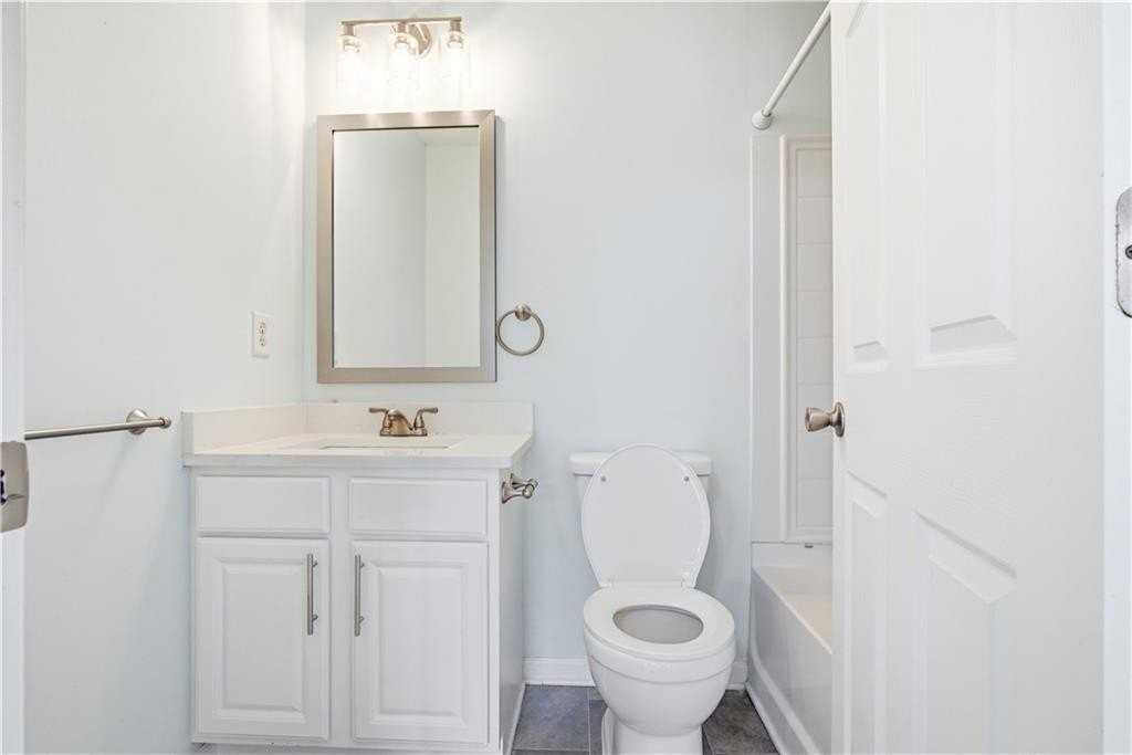 5606 Union Pointe Dr - Photo 4 of 8