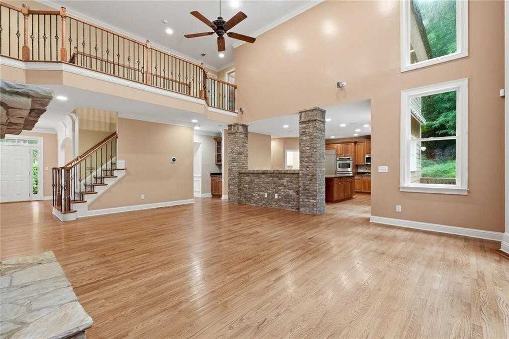2060 Fife Ridge Ct - Photo 4 of 34