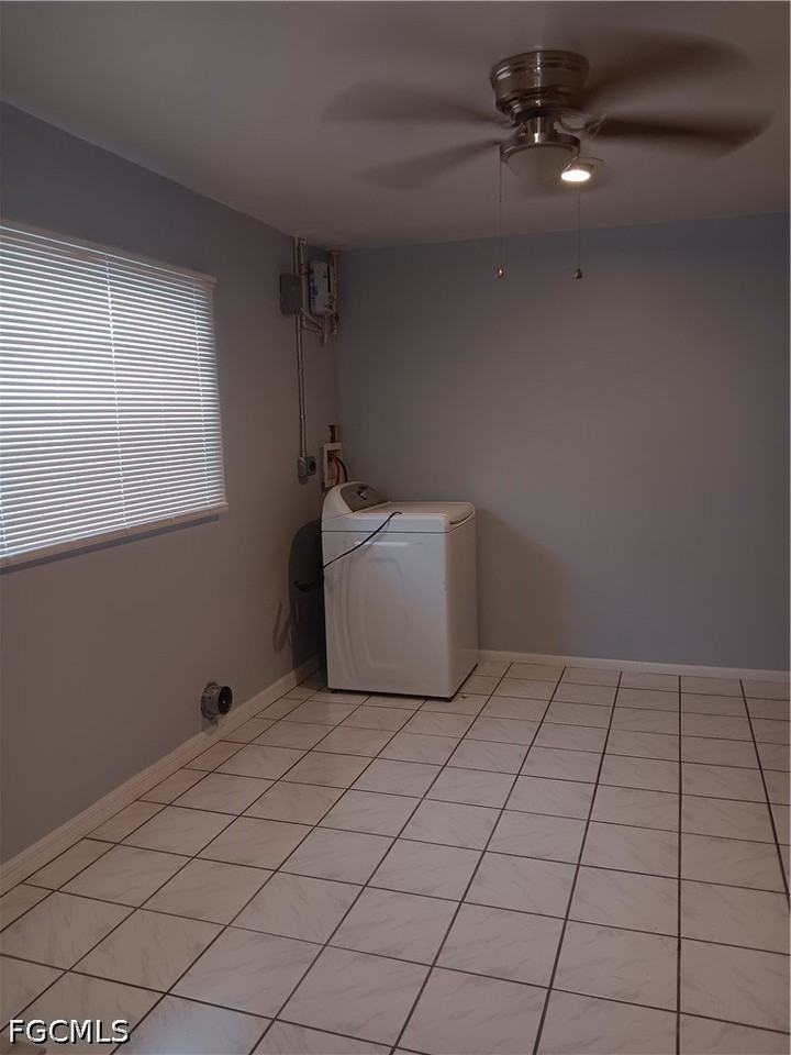 451 Marsh Ave - Photo 4 of 10