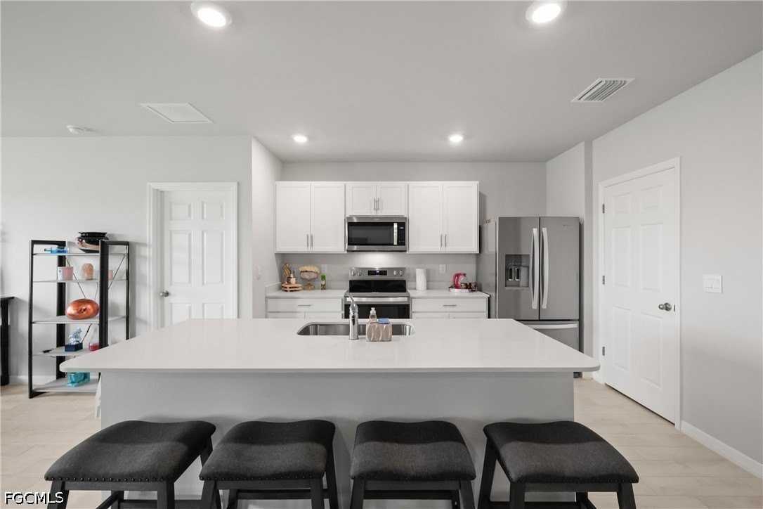2621 Table Coral Trl - Photo 5 of 30