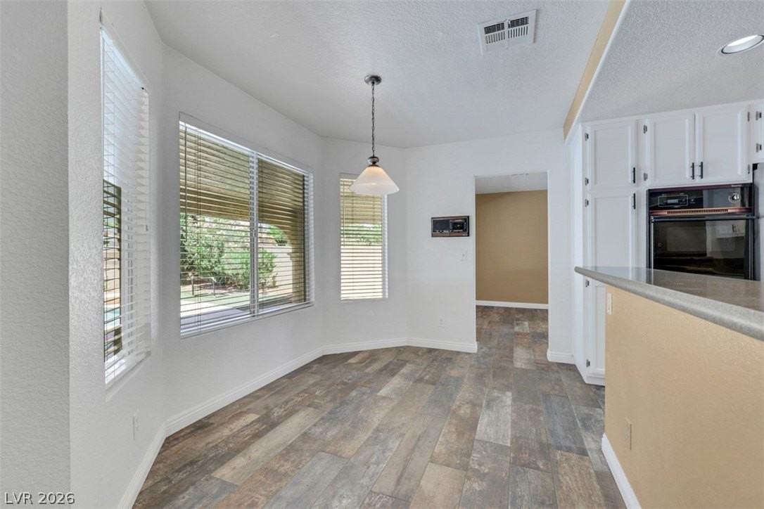 815 Stillwater Ln - Photo 5 of 19