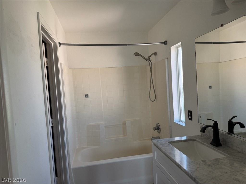 4633 Solar Eclipse Dr - Photo 6 of 13