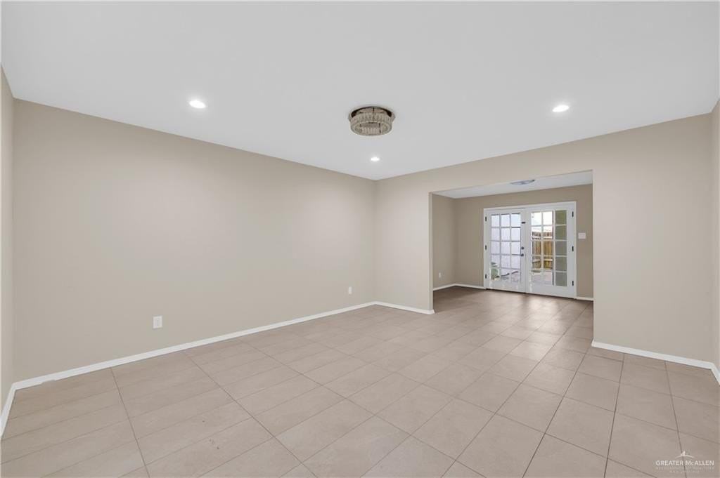 3121 S Casa Linda St - Photo 4 of 16