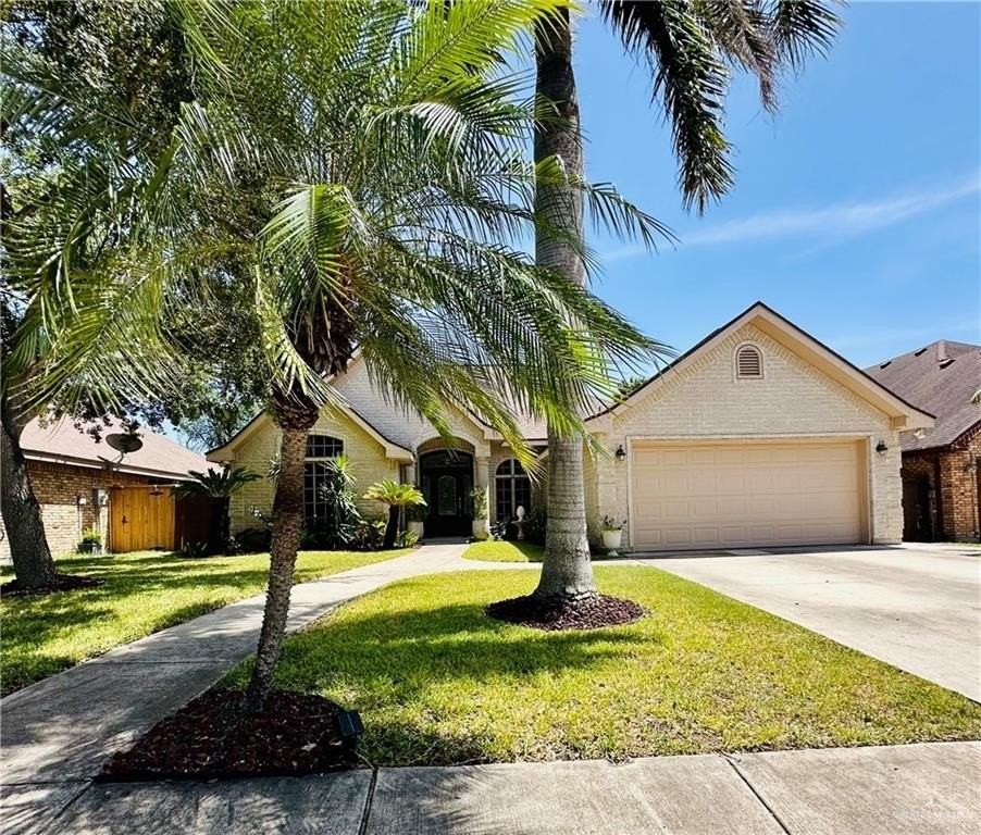 4104 San Roman St - Photo 2 of 35