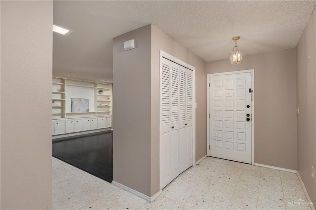 428 Vermont Ave - Photo 2 of 18
