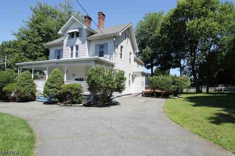 238 Claremont Ave #1 - Photo 2 of 29