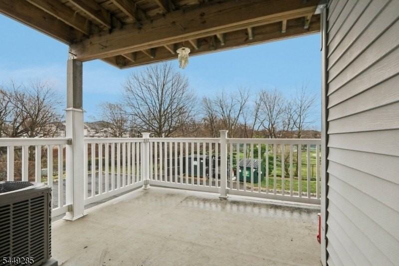 2902 Jesse Way - Photo 6 of 22