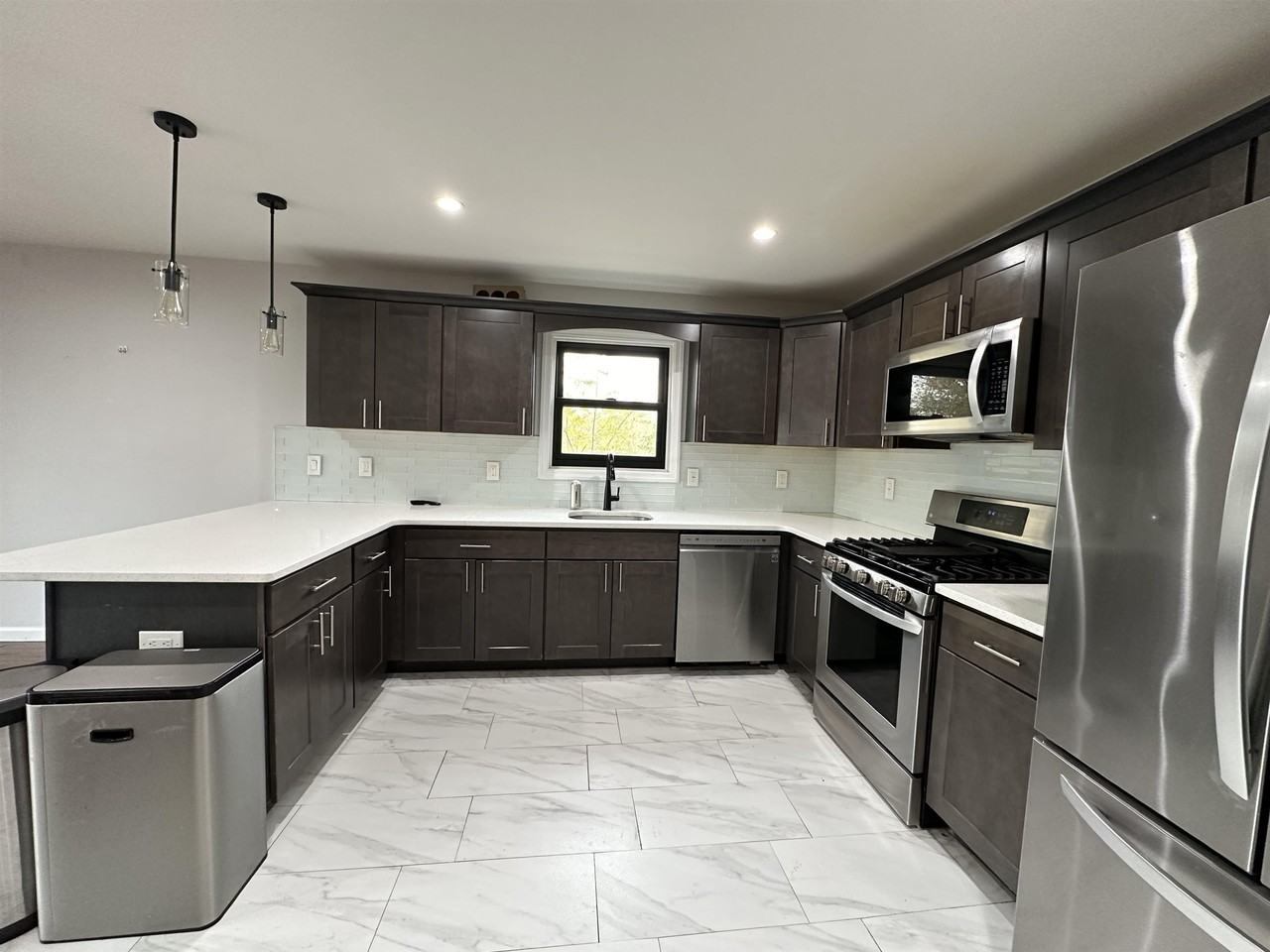 298 Arlington Ave #2 - Photo 3 of 32
