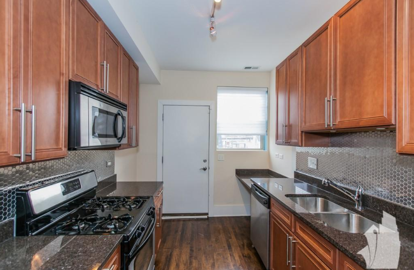3453 N Wolcott Ave #3451-2 - Photo 2 of 8