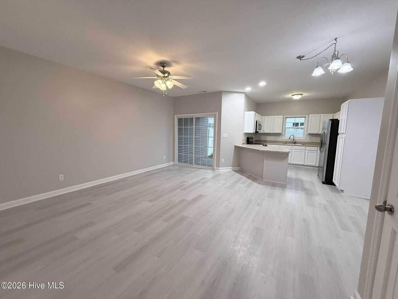 534 Caldwell Loop - Photo 7 of 24