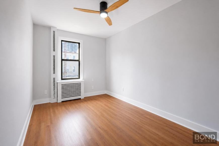 2538 18th St - Photo 7 of 10