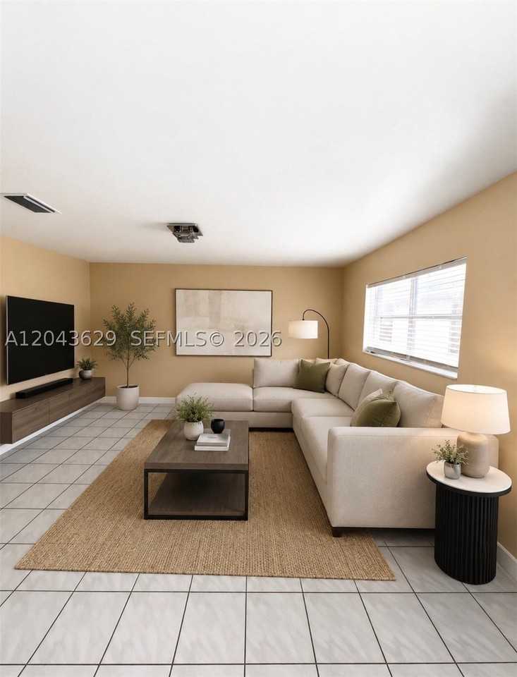 5912 Fillmore St #1-2