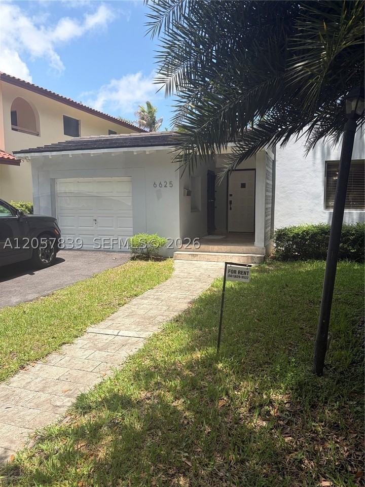 6625 Nervia St - Photo 2 of 34