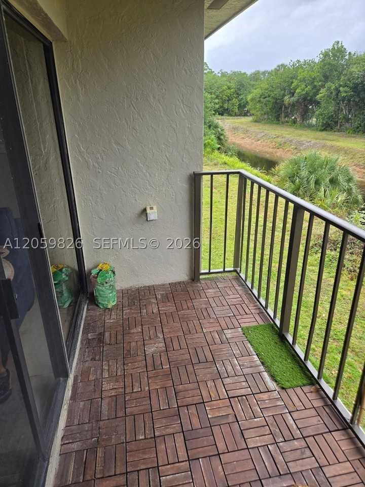 1721 Balfour Point Dr #F - Photo 4 of 24