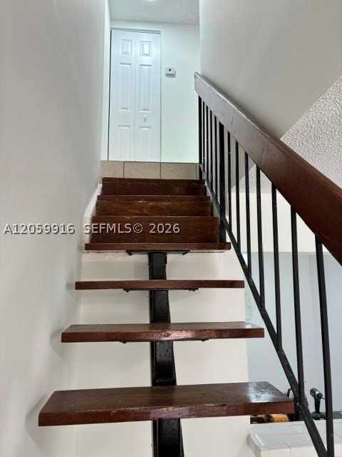 1121 Sw 105th Ave #308 - Photo 5 of 15