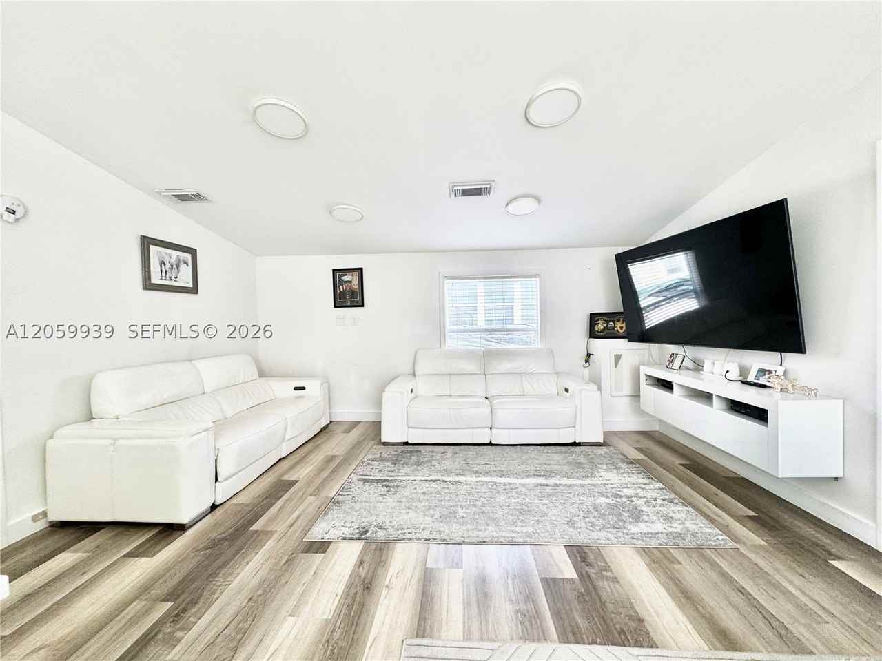 10692 N Branch Rd #0 - Photo 4 of 21