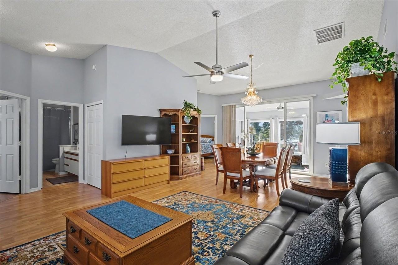 25049 Navel Ave - Photo 5 of 39