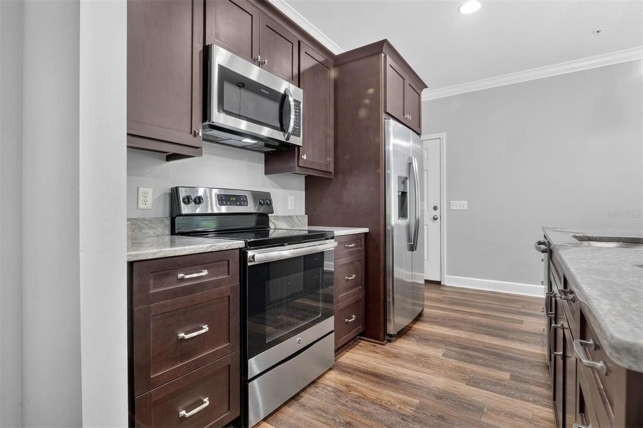 2839 Sw 87th Dr #201 - Photo 3 of 28