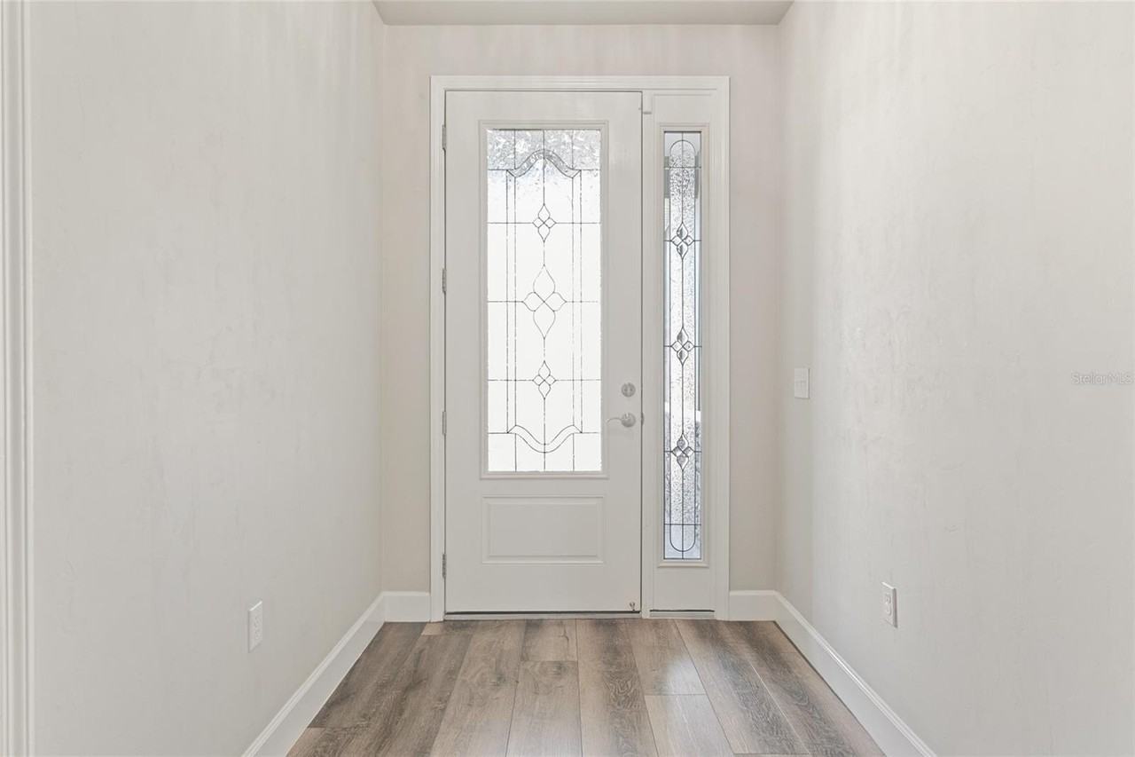 1689 Sw 71st Cir - Photo 6 of 35