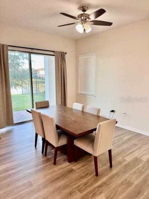 10264 Henbury St - Photo 7 of 37