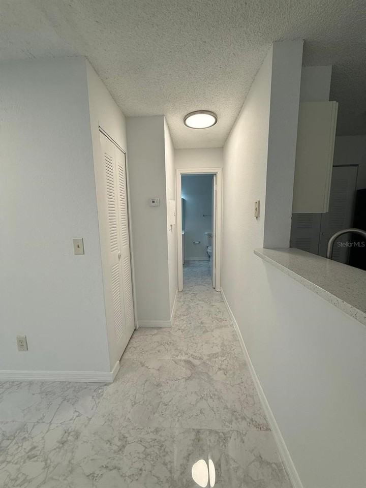 1089 S Hiawassee Rd #314 - Photo 3 of 24