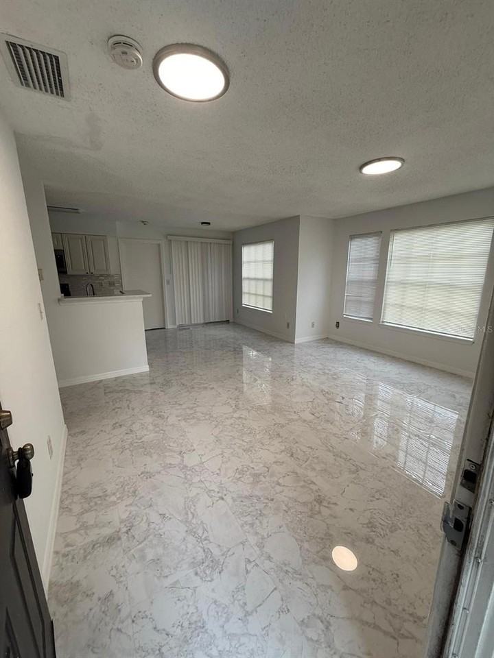 1089 S Hiawassee Rd #314 - Photo 6 of 24