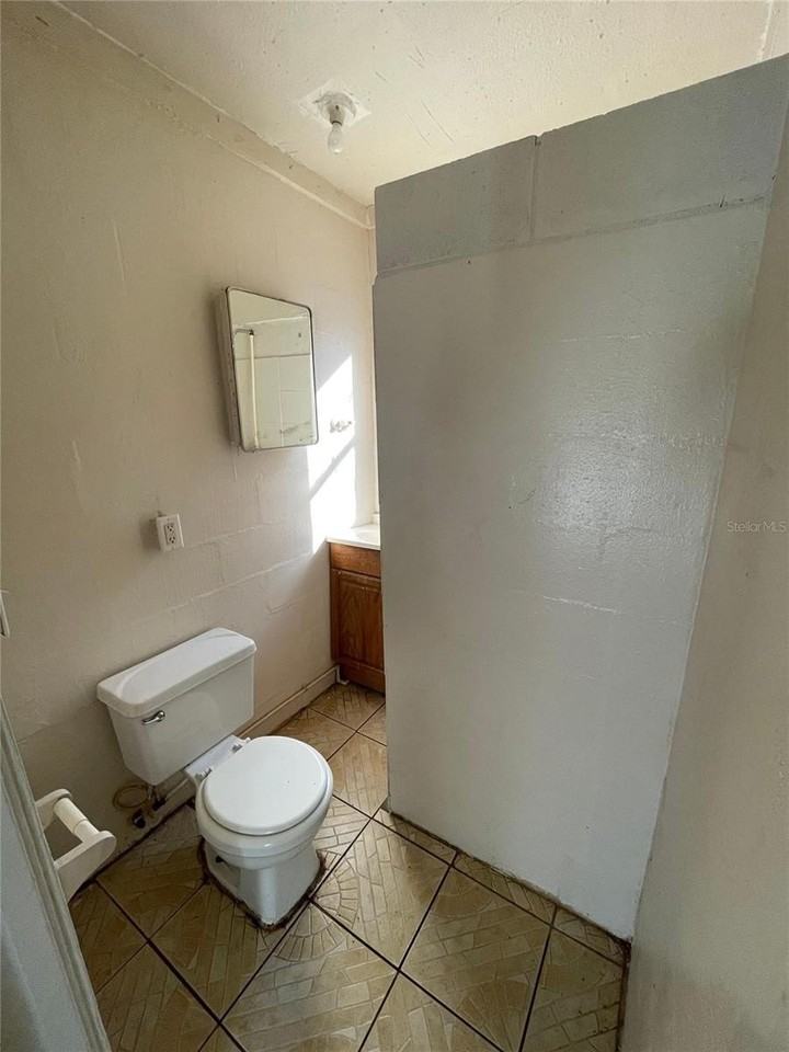 131 B St #3 - Photo 2 of 6