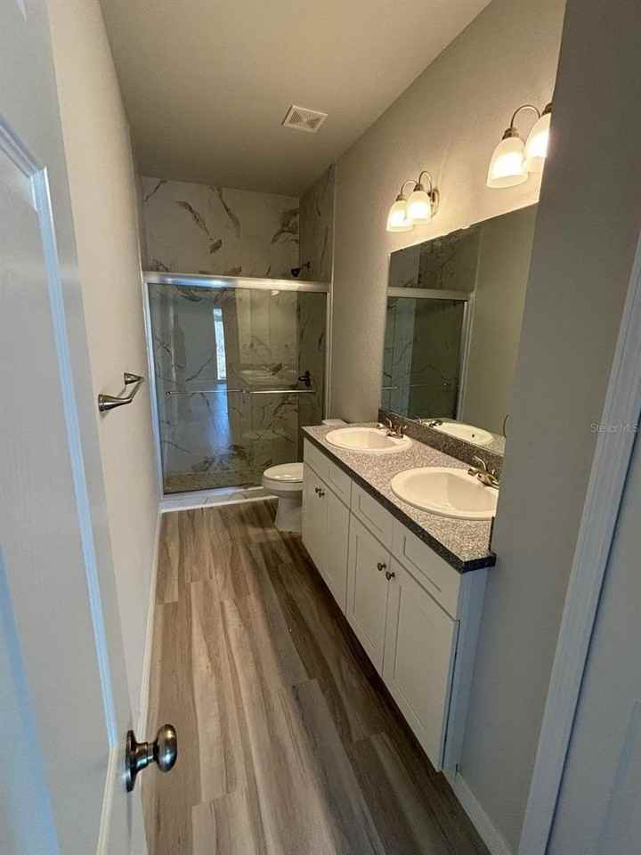 1462 Las Villas Blvd - Photo 4 of 14