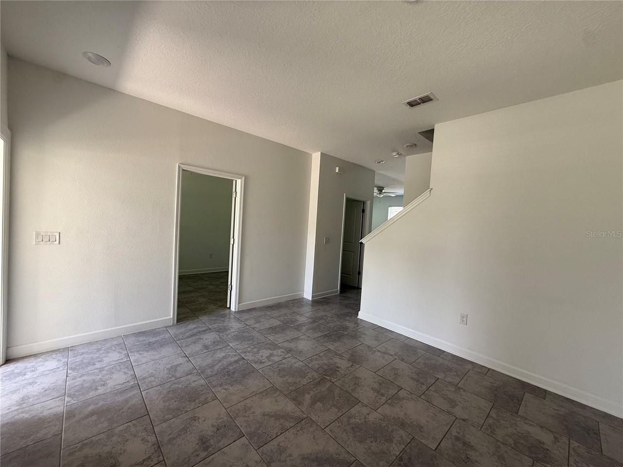 5647 Quiet Palm Loop - Photo 4 of 30