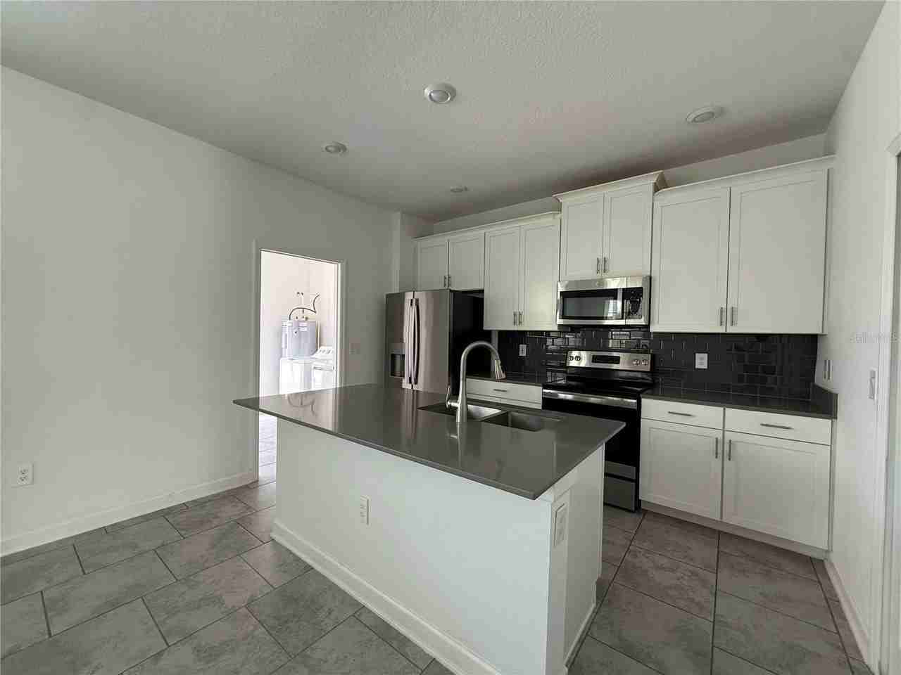 5647 Quiet Palm Loop - Photo 6 of 30