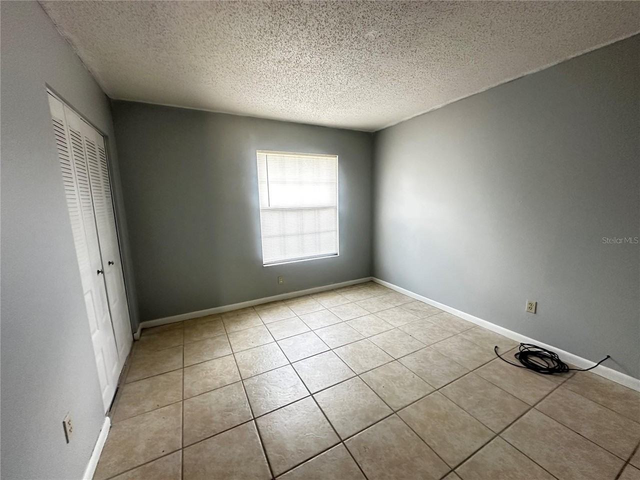 455 Water Rd - Photo 3 of 7