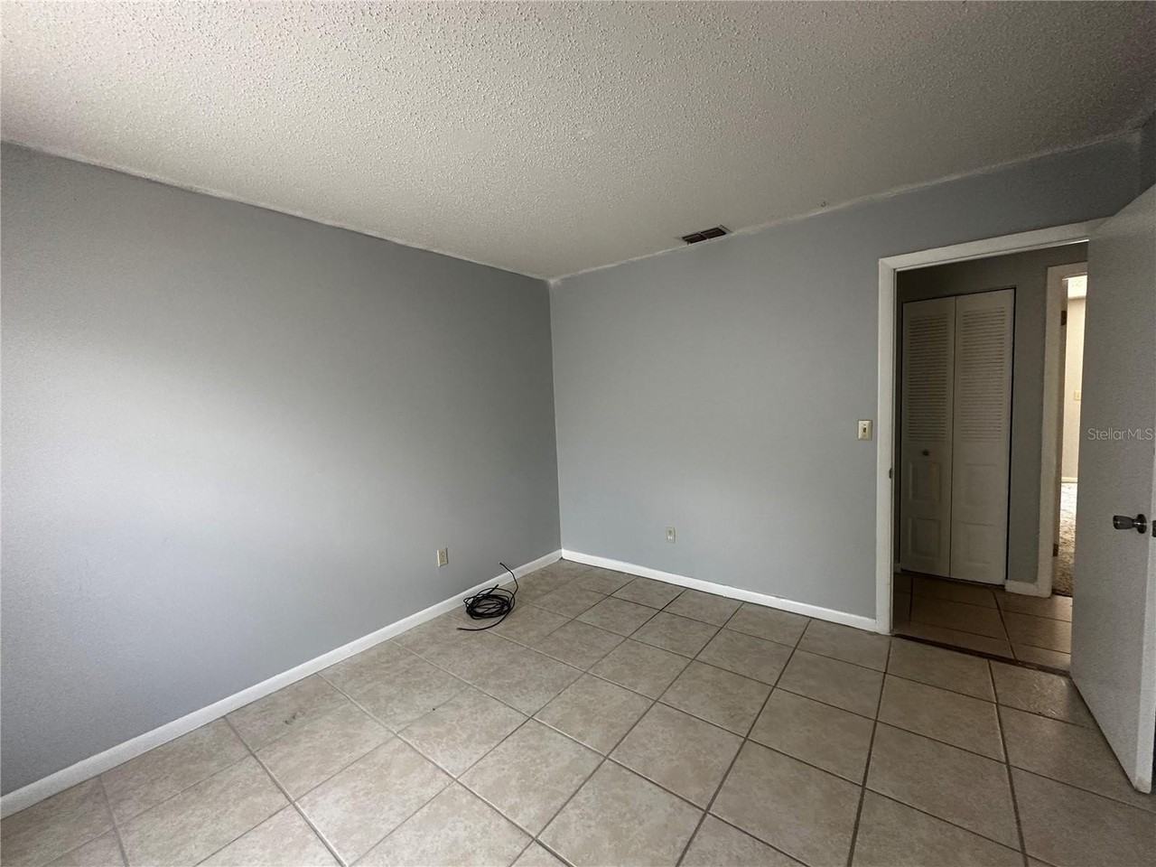 455 Water Rd - Photo 4 of 7